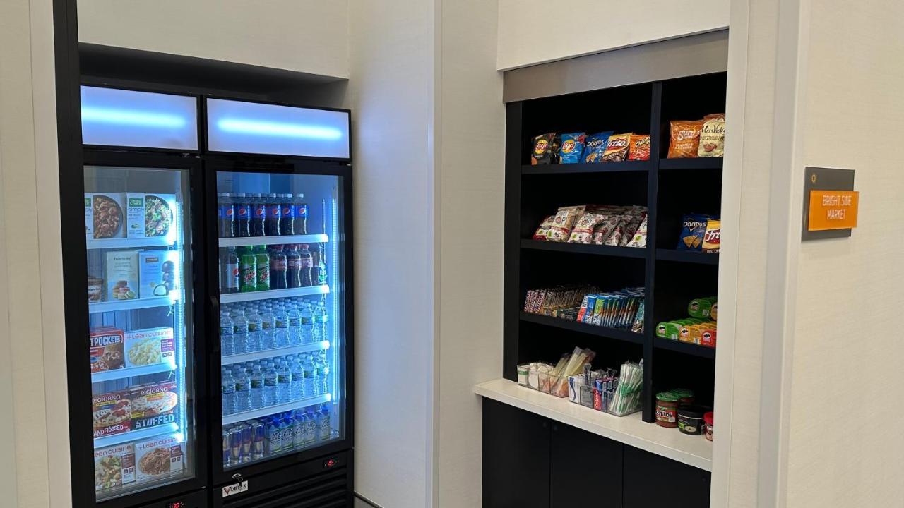 ホテル La Quinta By Wyndham Chicago O'Hare Airport ローズモント エクステリア 写真