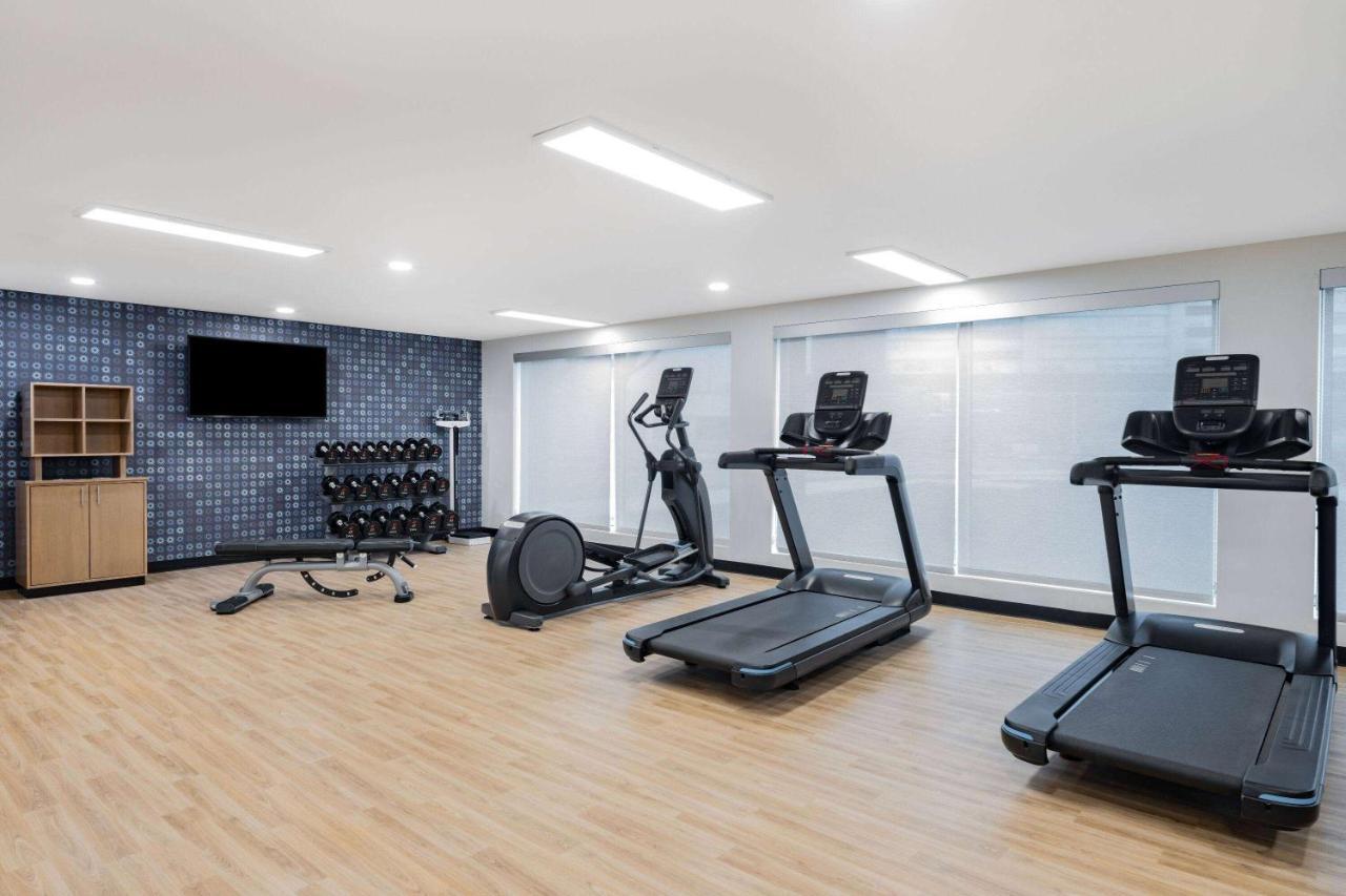ホテル La Quinta By Wyndham Chicago O'Hare Airport ローズモント エクステリア 写真