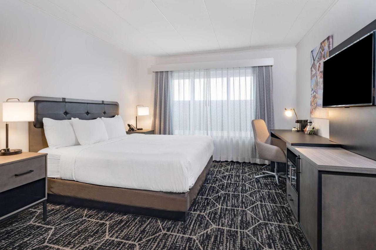 ホテル La Quinta By Wyndham Chicago O'Hare Airport ローズモント エクステリア 写真