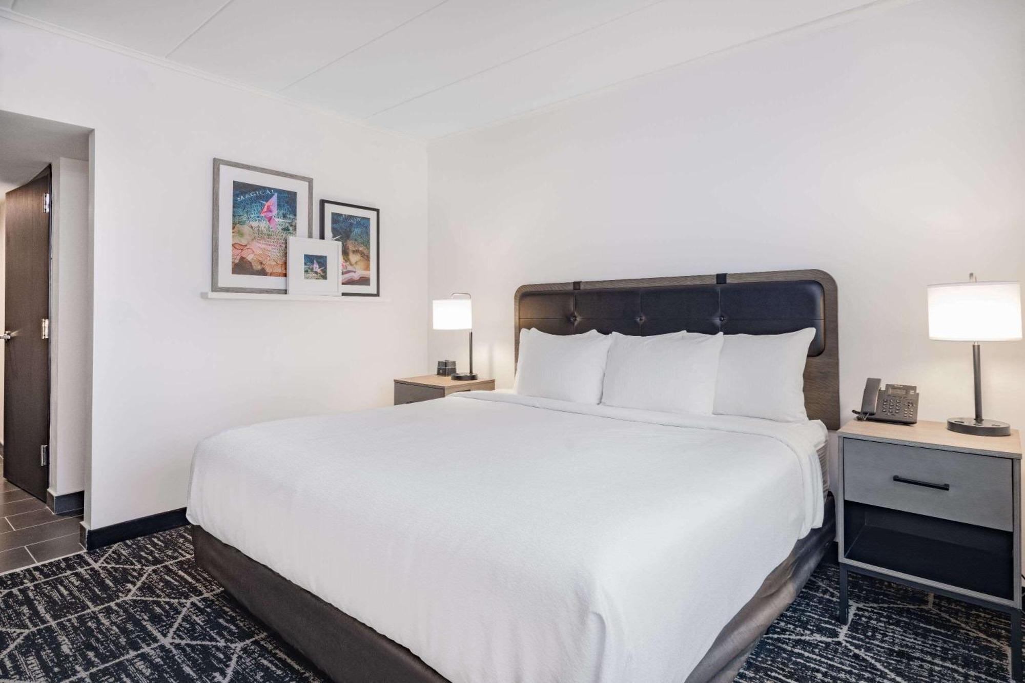 ホテル La Quinta By Wyndham Chicago O'Hare Airport ローズモント エクステリア 写真